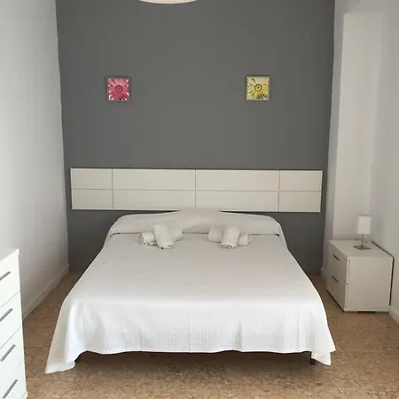 شقة Jacaranda & Es Cana