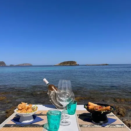 Jacaranda & Διαμέρισμα *