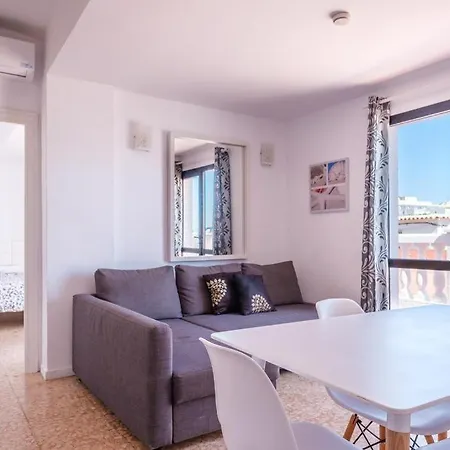Jacaranda & Apartment Es Cana